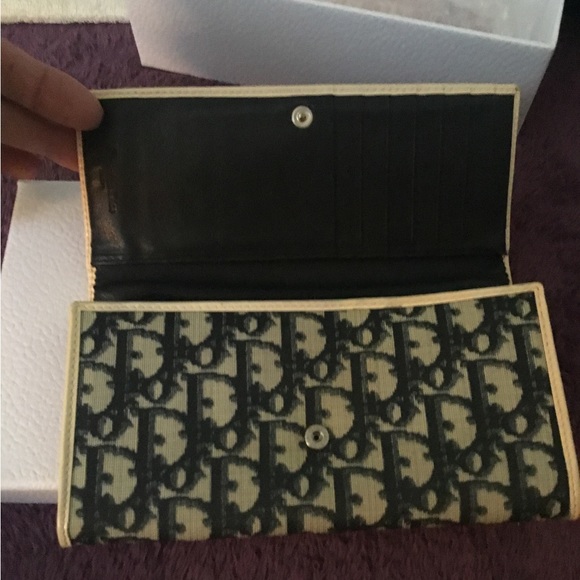 Authentic Christian Dior Trotter Continental PVC/Leather Wallet & Box - Picture 2 of 16